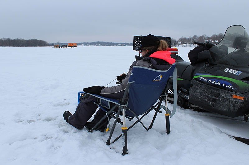 Explore ice fishing game Explore ice fishing game